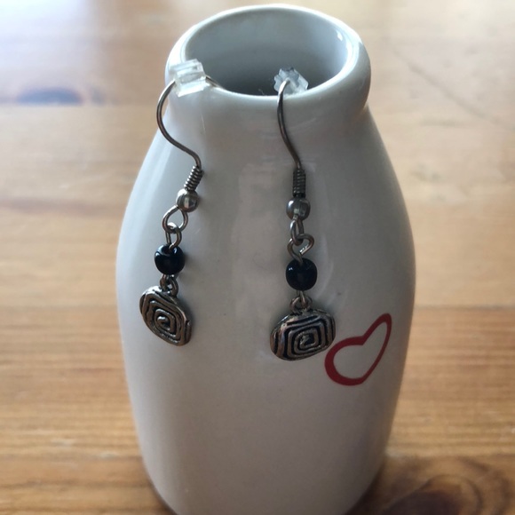 Handmade Silver/Black Earrings - Picture 2 of 4